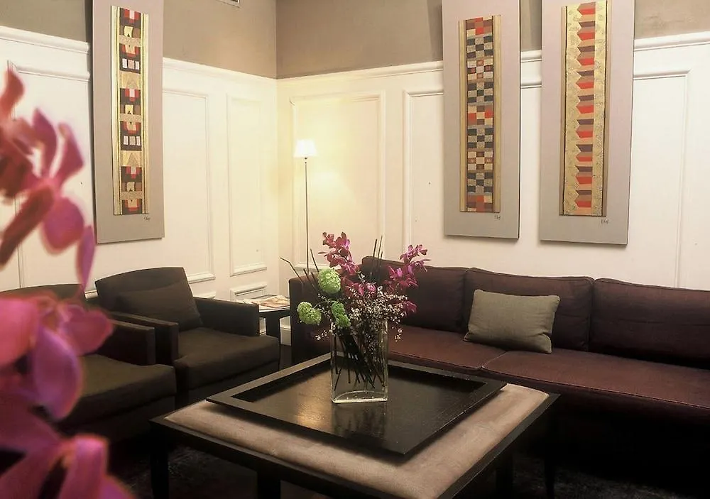 Hotel Victoires Opera 4*