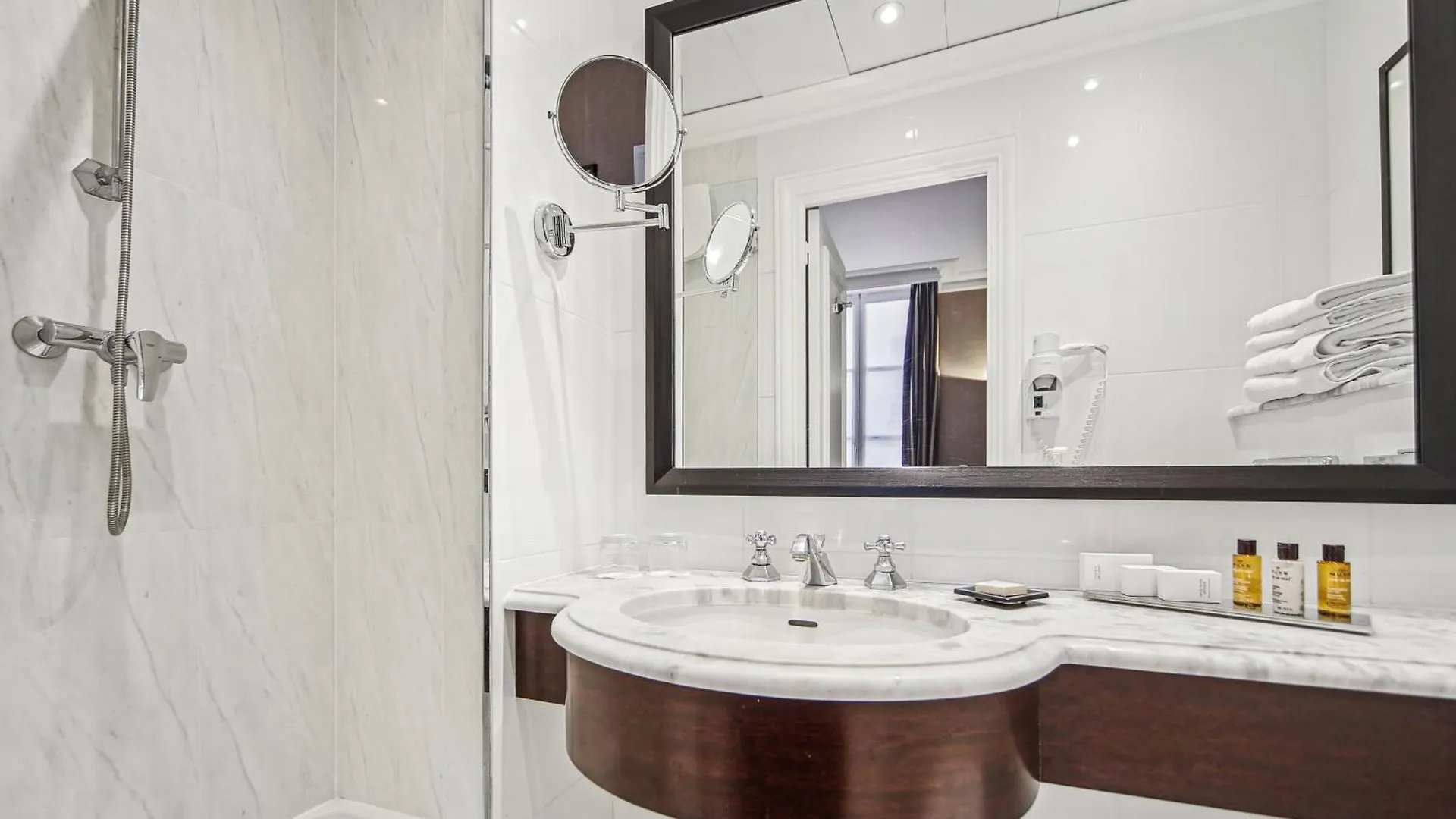 Hotel Victoires Opera 4*