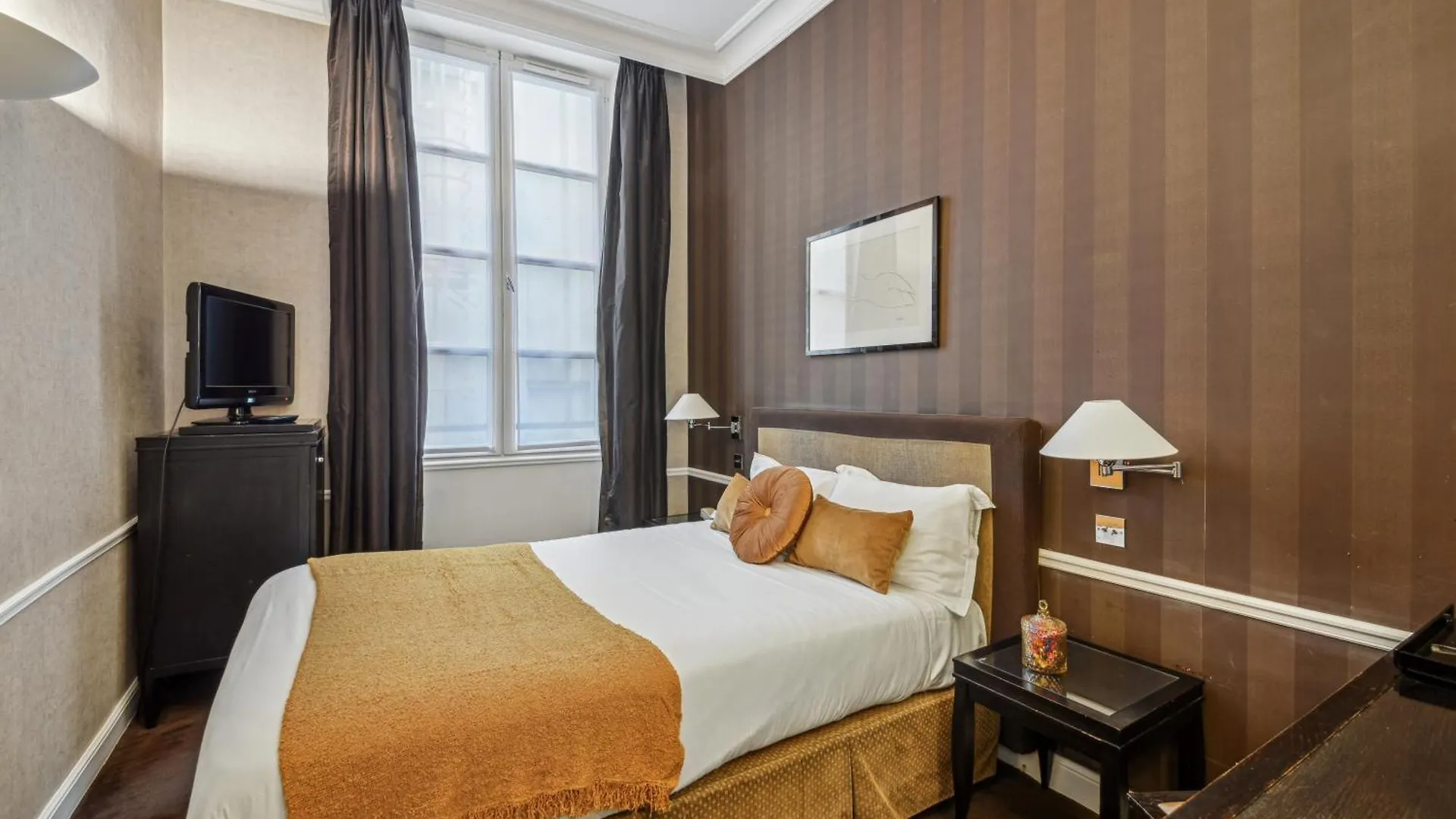 Hotel Victoires Opera 4*